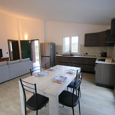 Casa Ele Villa อิมเปรีอา ภายนอก รูปภาพ