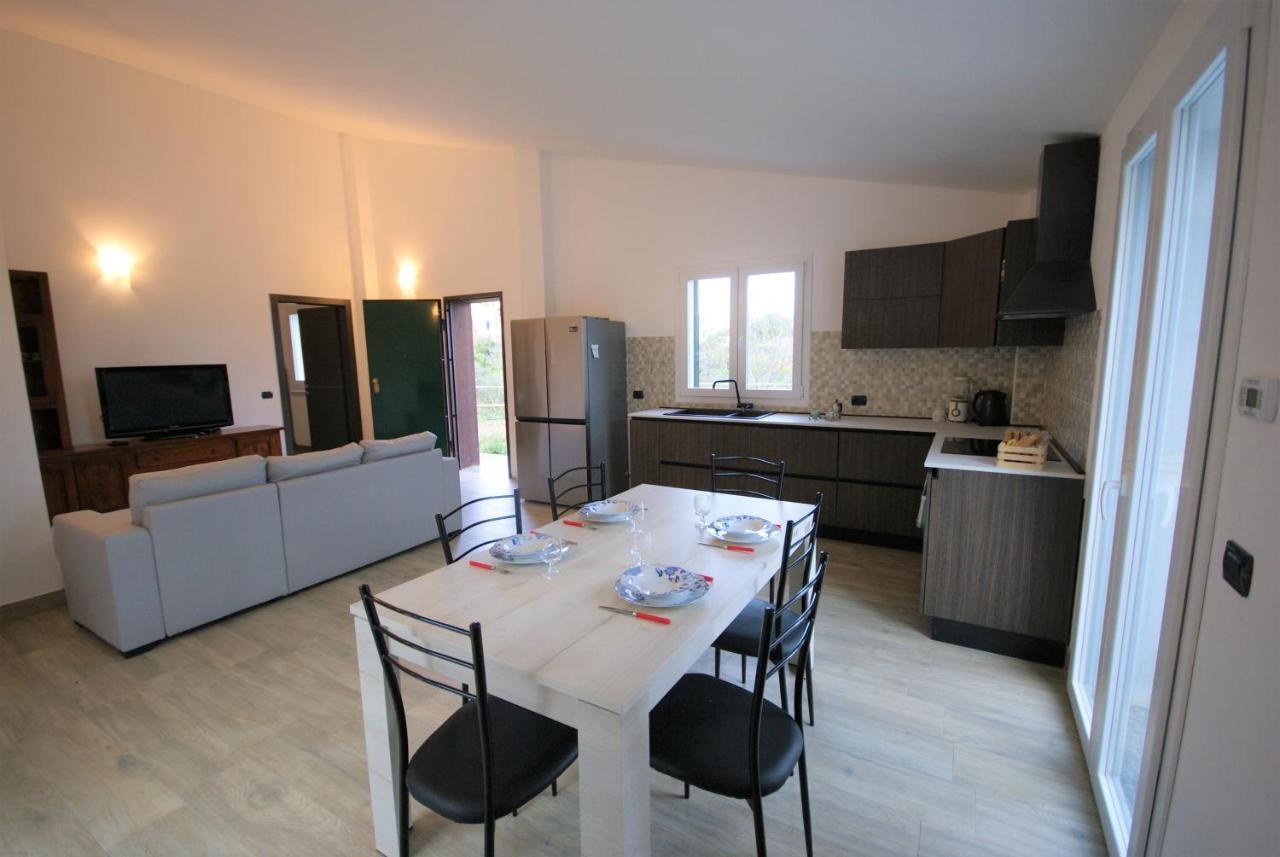 Casa Ele Villa อิมเปรีอา ภายนอก รูปภาพ